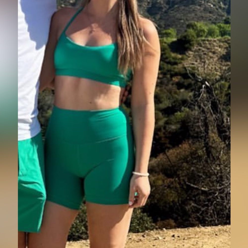 Lululemon Athletica Teal Activewear Set